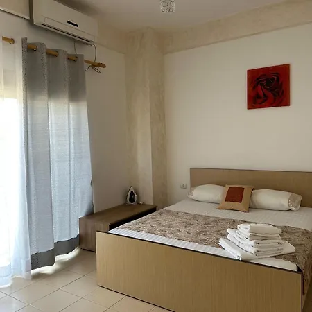 M&a Apartment's *