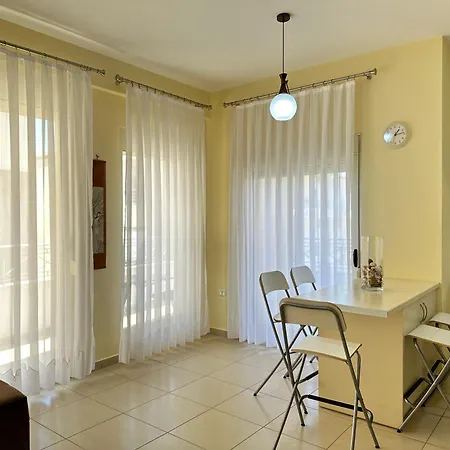 M&a Apartment's *